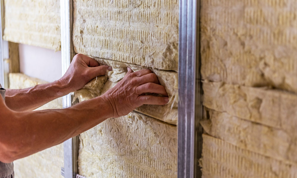 Installing insulation
